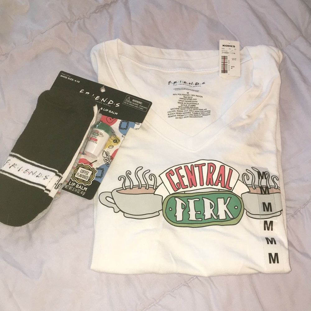 F r I e n d s tv show bundle NWT